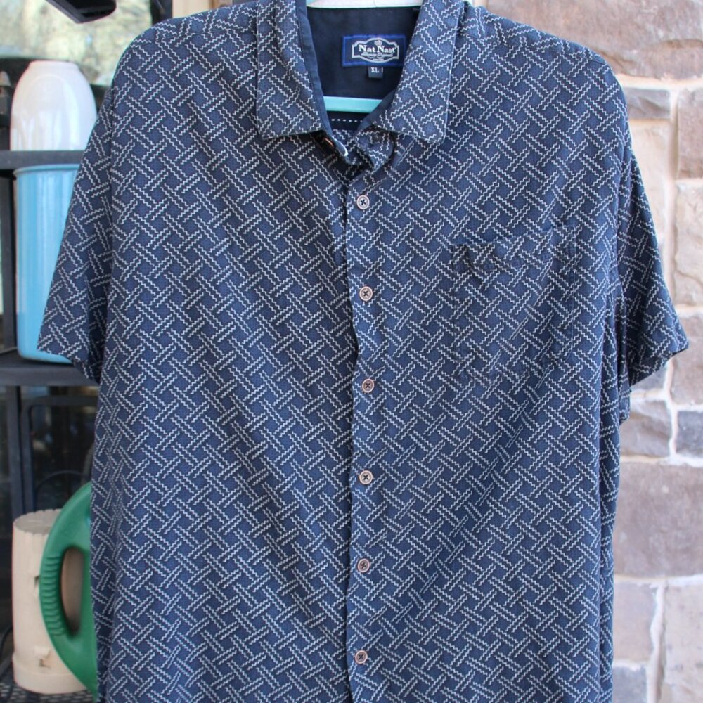 Men's Nat Nast button down size XL, silk blend